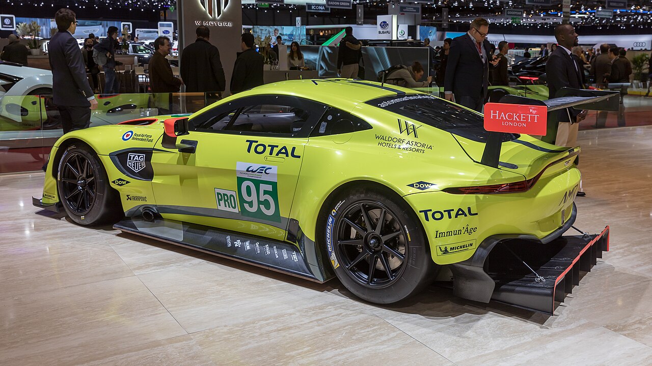 Aston Martin Vantage