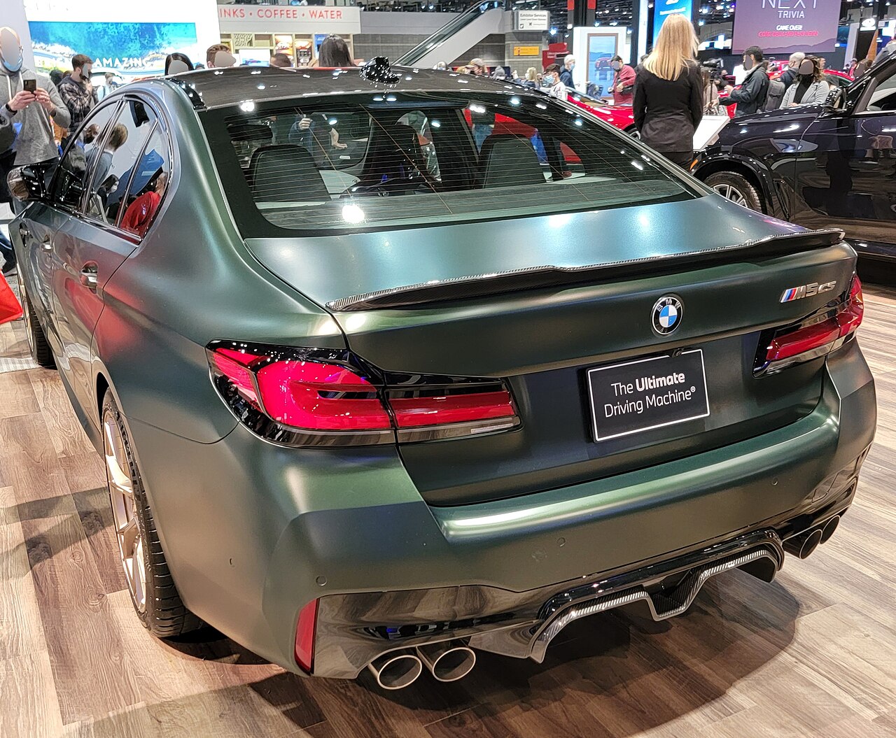 BMW M5 CS