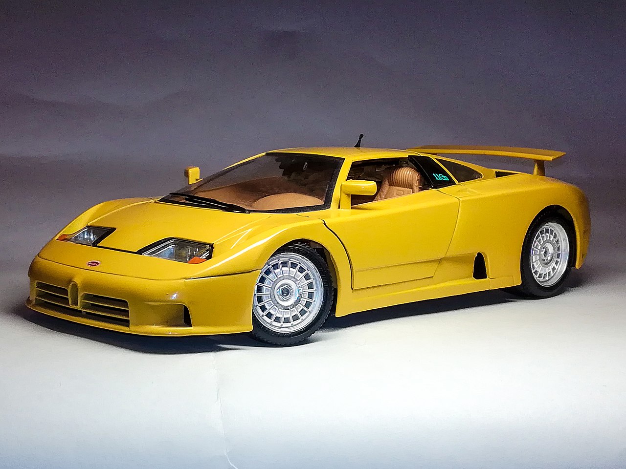 Bugatti EB110