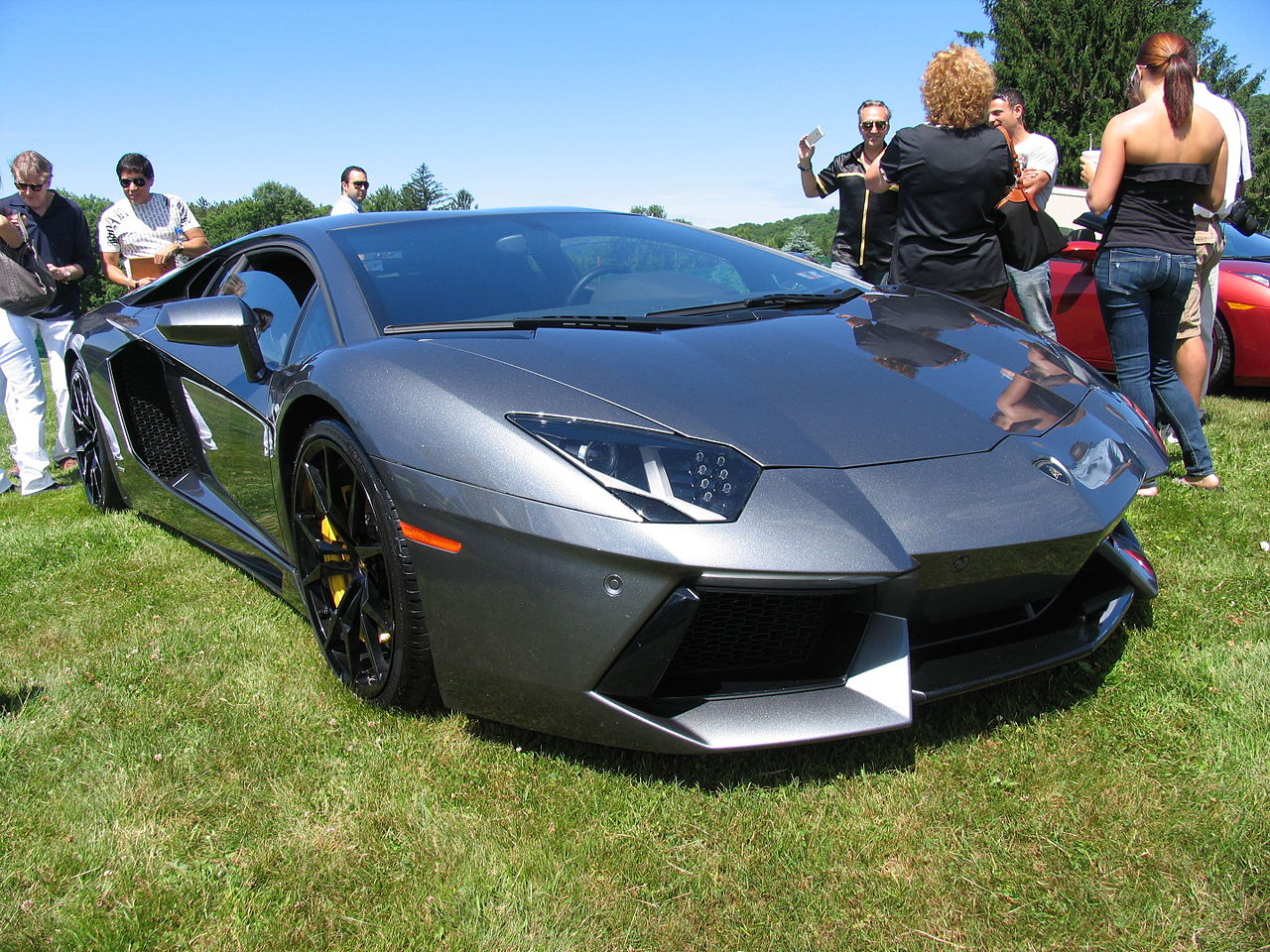 Lamborghini Aventador LP700-4