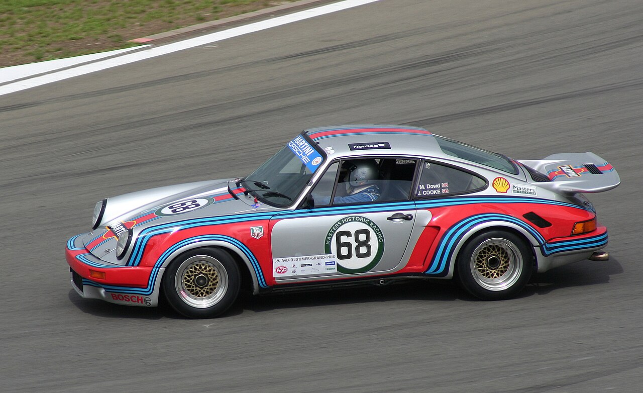 Porsche 911 Carrera
