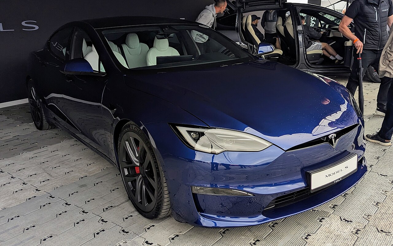 Tesla Model S Plaid